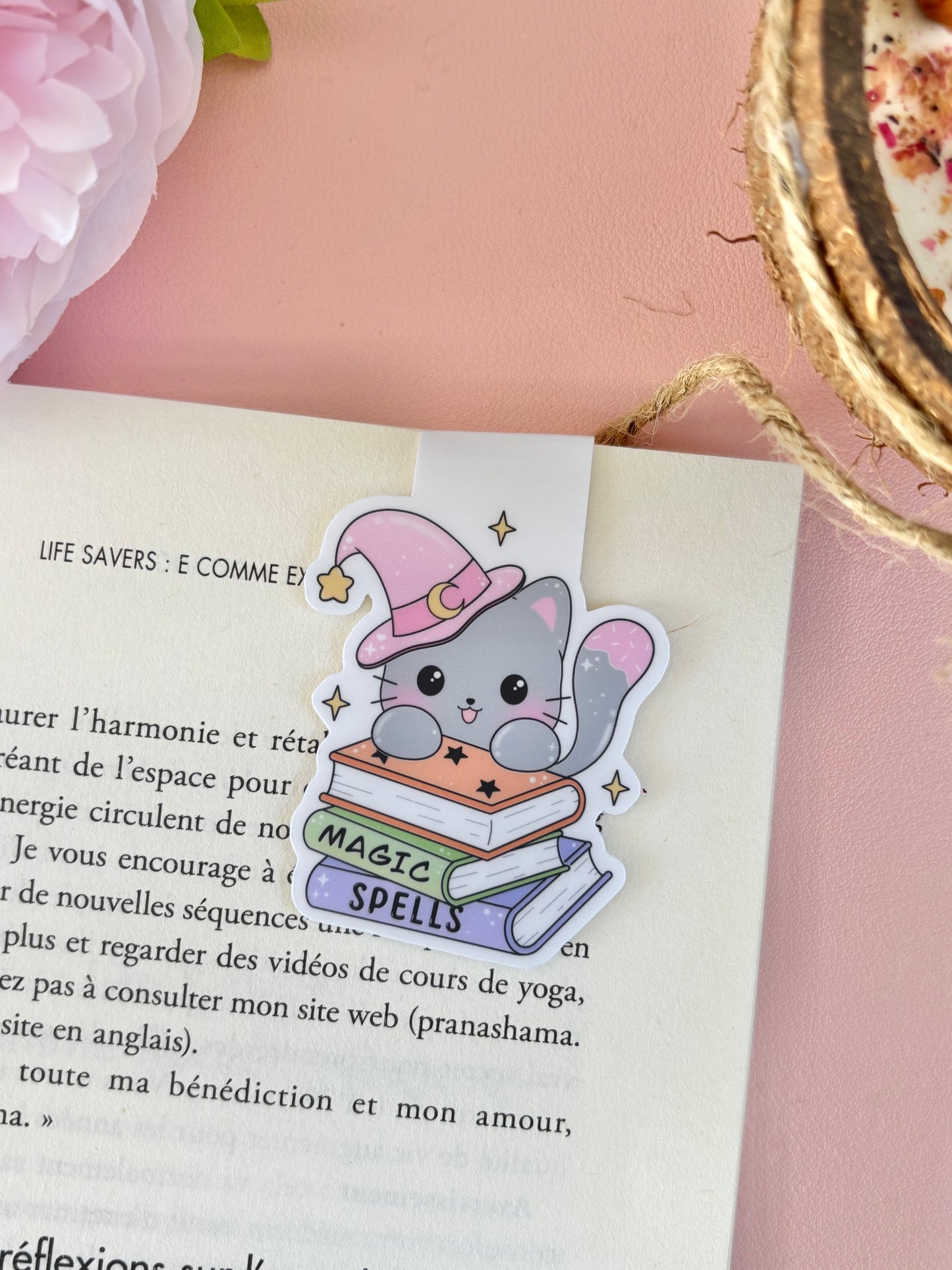 Cute Magnetic Bookmark - Witch Cat